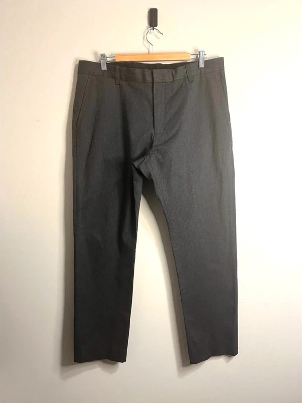 Classic Men's Gray Dress Pants